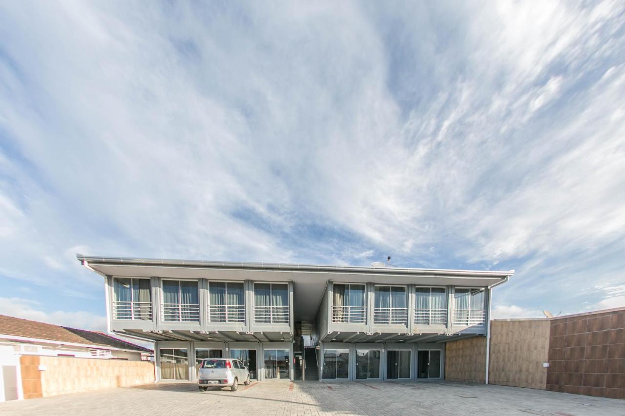 Disponivel Virada - Estúdios e suítes com piscina, ar, wifi e estacionamento - BRUNO KLEMTZ - Casa Olinda Porto Belo Exterior foto