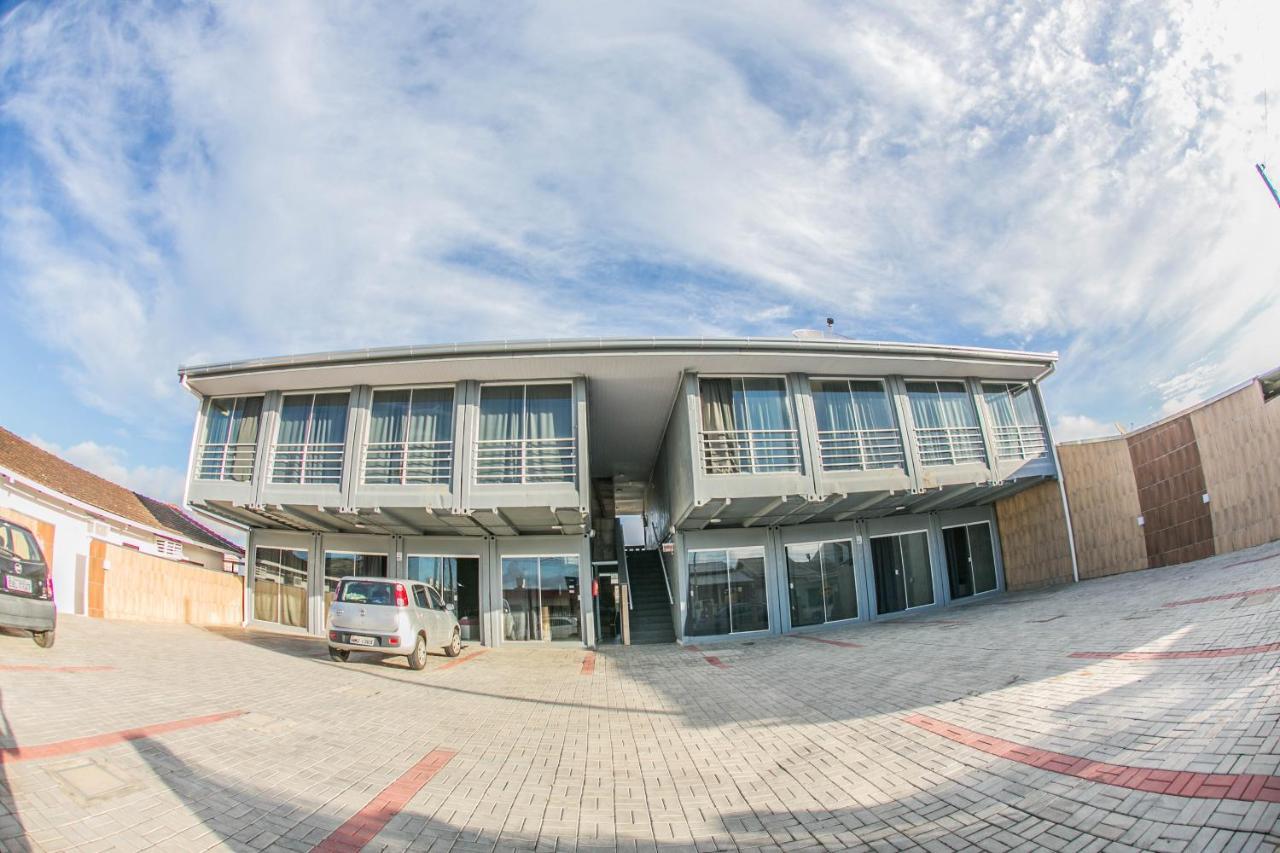 Disponivel Virada - Estúdios e suítes com piscina, ar, wifi e estacionamento - BRUNO KLEMTZ - Casa Olinda Porto Belo Exterior foto