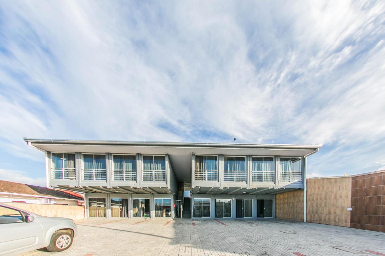 Disponivel Virada - Estúdios e suítes com piscina, ar, wifi e estacionamento - BRUNO KLEMTZ - Casa Olinda Porto Belo Exterior foto